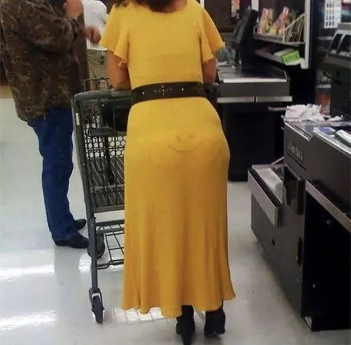 Unintended Smiley Face Pattern on Yellow Dress - Funny on Aviaclip