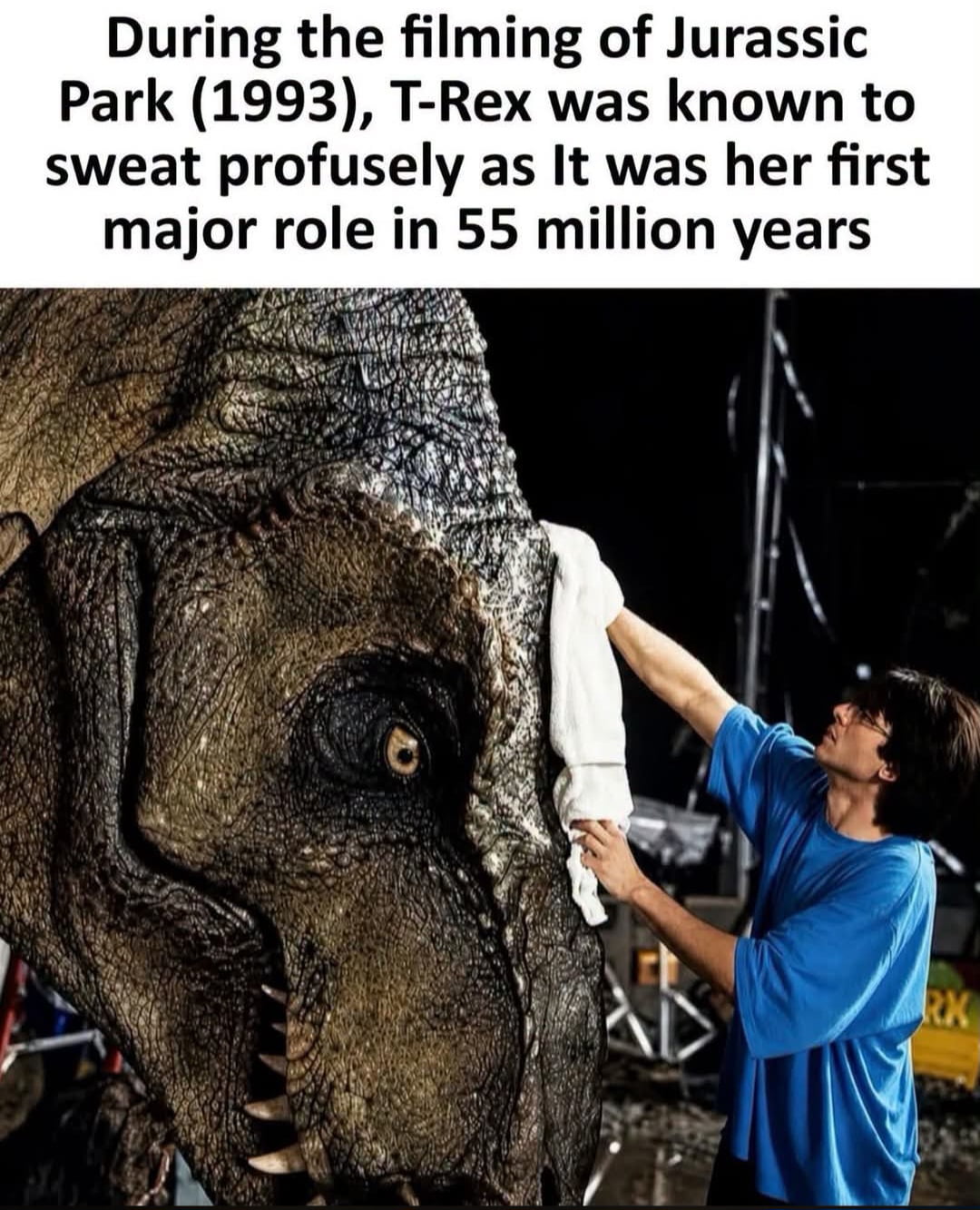 Behind the Scenes: Maintaining the T-Rex Animatronic for Jurassic Park - Interesting on Aviaclip