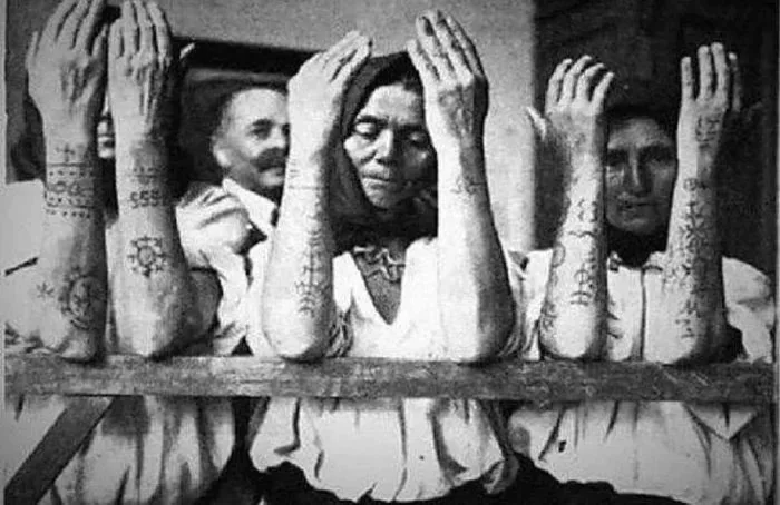 The Traditional Sicanje Tattoos of Bosnian Catholic Women