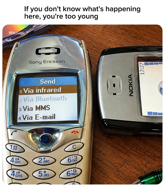 A Nostalgic Look at Infrared File Sharing on Early Mobile Phones - Interesting on Aviaclip