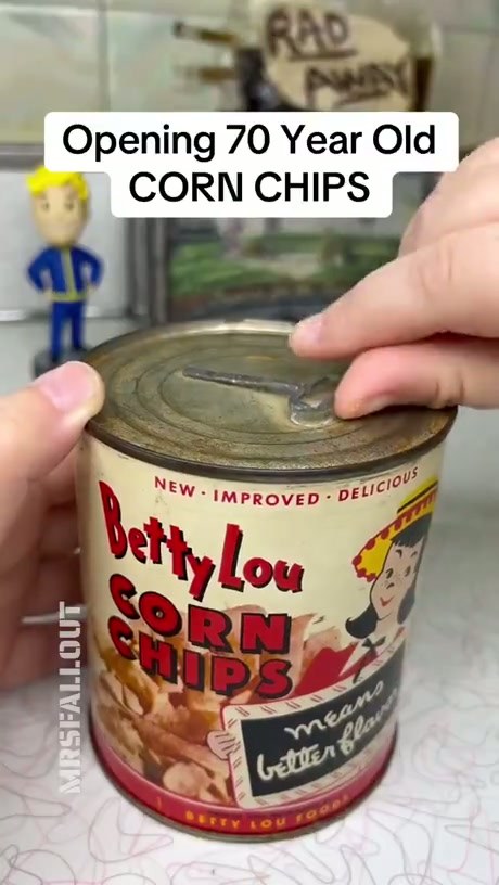 Opening a 70-Year-Old Can of Betty Lou Corn Chips