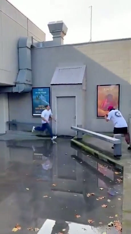 Compilation of Failed Parkour Attempts and Stunts