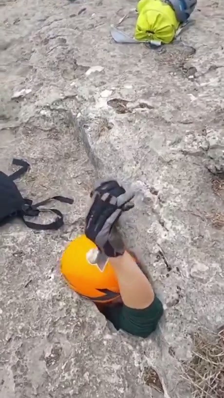 Claustrophobic Caving Footage Shows Tight Squeeze