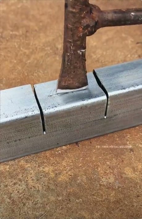 Metal - GIF