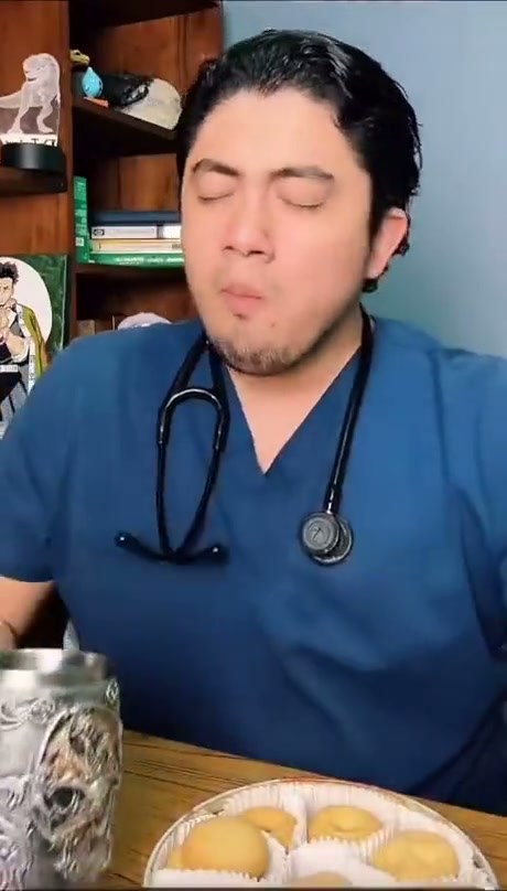 A least the tin box will be useful, for needles and such. - Video
