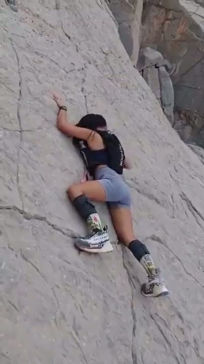 They said the descent is harder than the ascent - Video