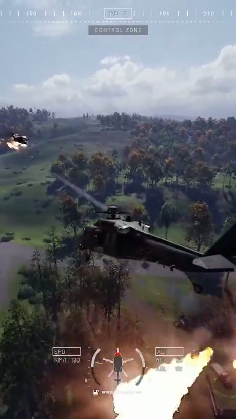 Helicopter Pilot Glitch in War Dogs